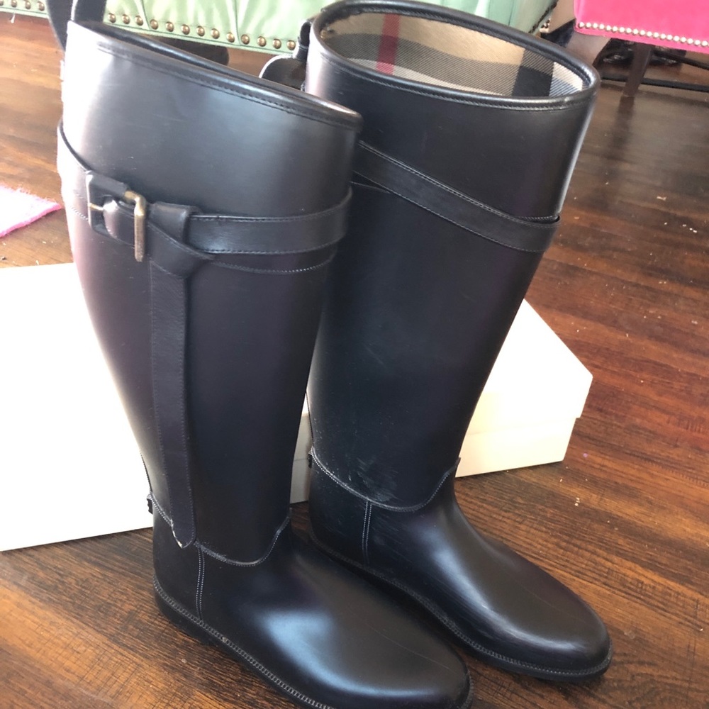 Burberry rain boots